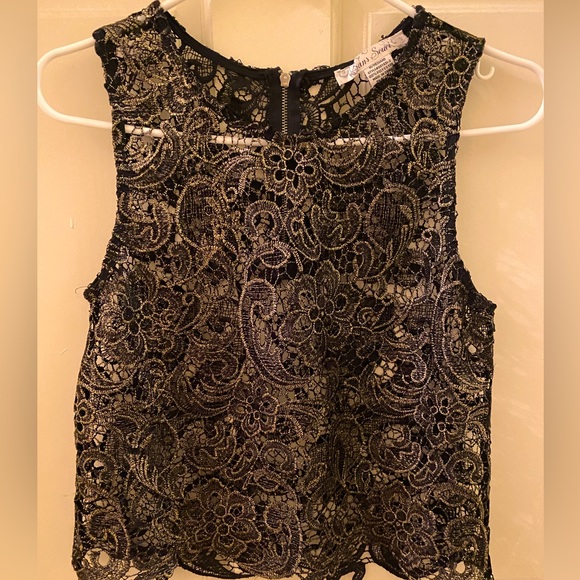 TJ Maxx Tops - Beautiful Gold lace Cami top